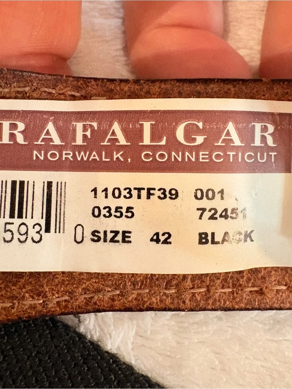 Trafalgar Mens Black Woven Strap with Brown Leather Trim Belt Sz 42